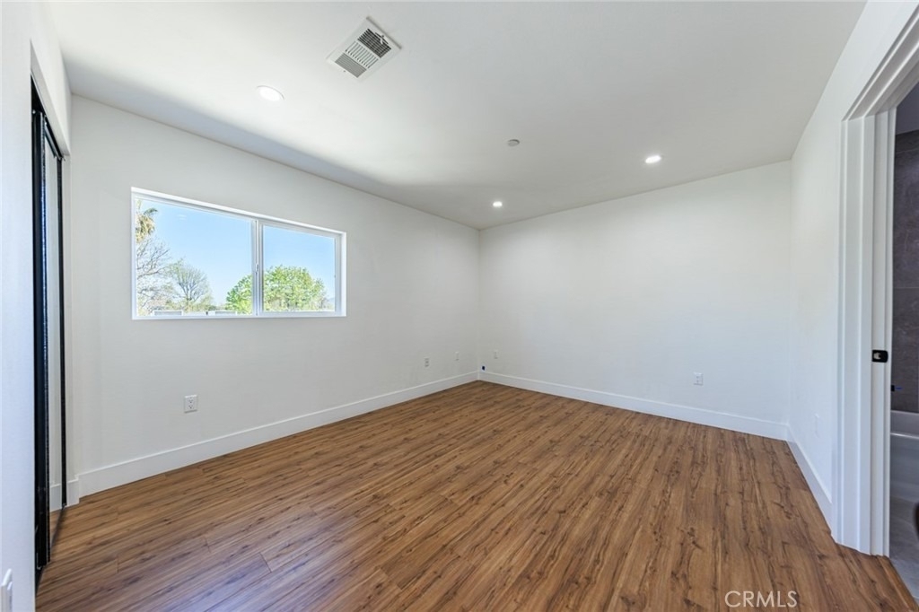 10810 Hesby Street - Photo 22