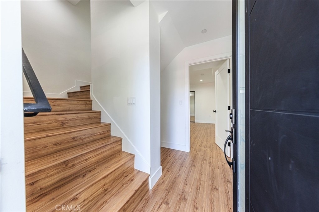10810 Hesby Street - Photo 1
