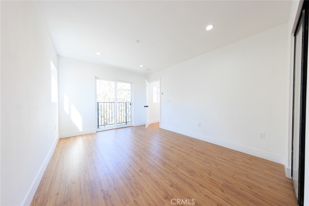 10810 Hesby Street - Photo 18
