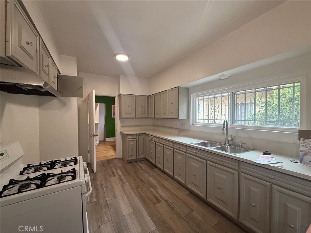 244 W 49th Street - Photo 1