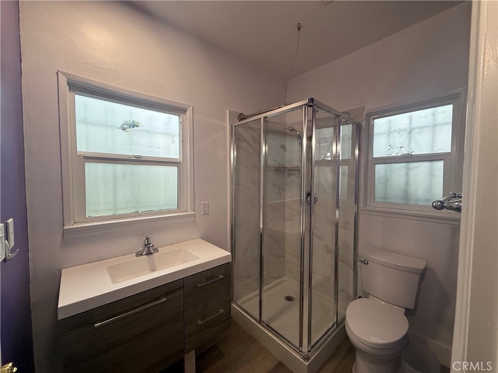 244 W 49th Street - Photo 3