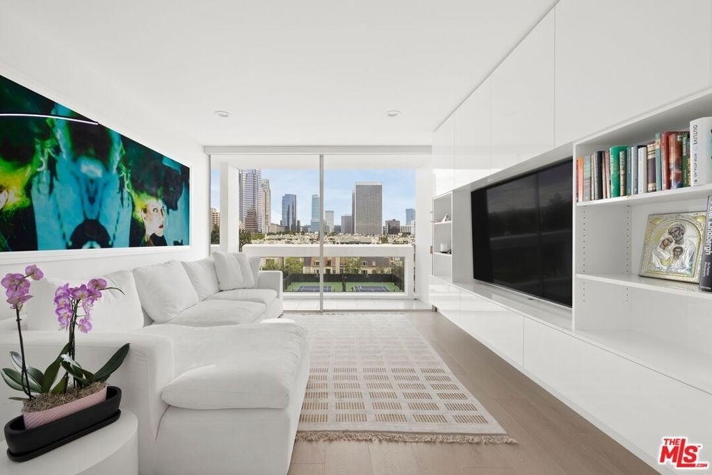 2222 Avenue Of The Stars - Photo 12