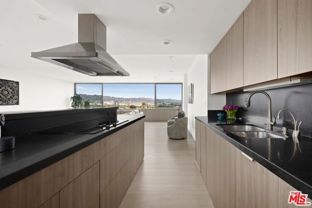 2222 Avenue Of The Stars - Photo 6