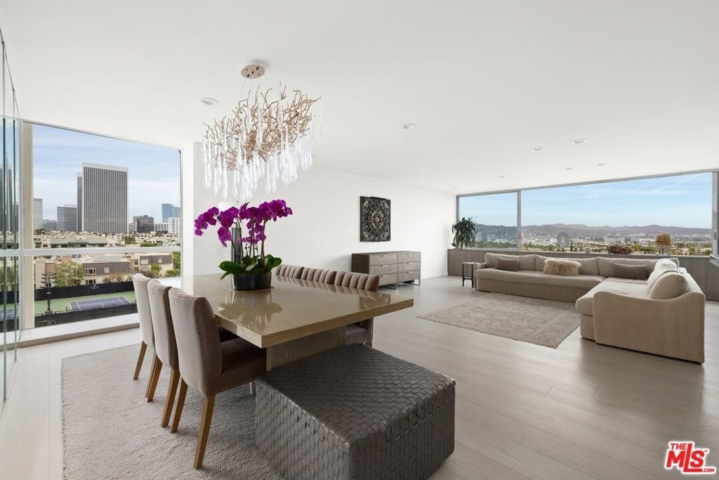 2222 Avenue Of The Stars - Photo 4