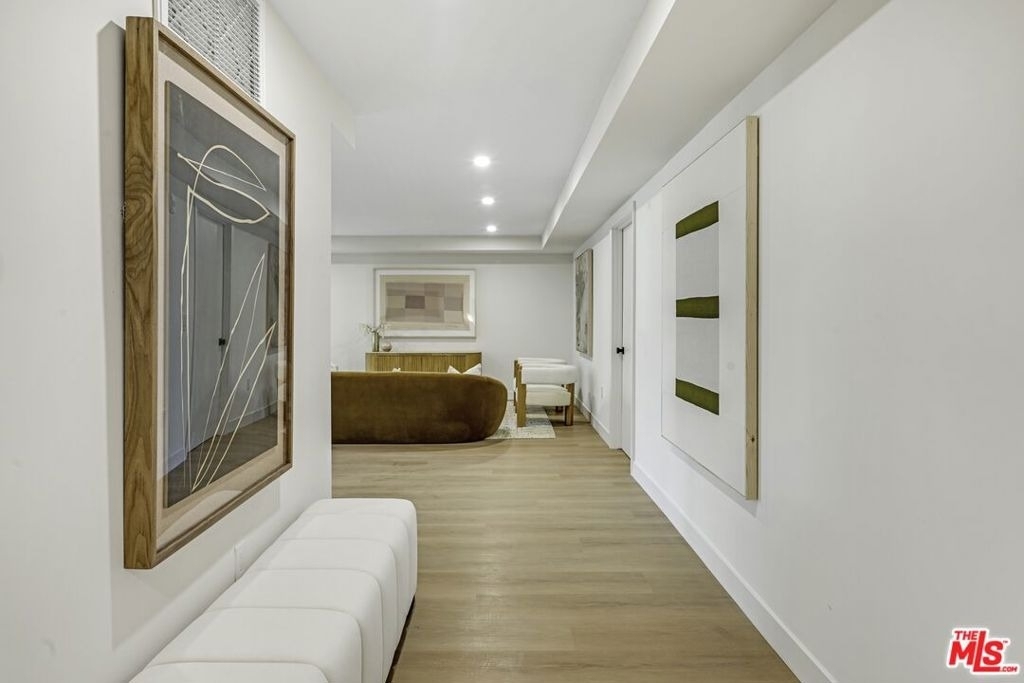 333 N Palm Drive - Photo 4