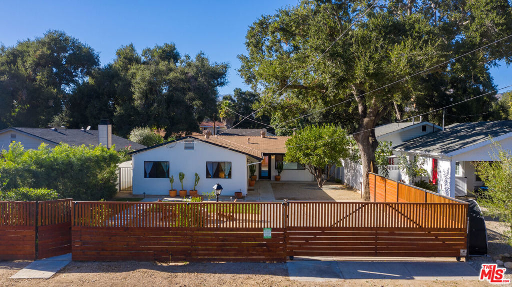 251 N Encinal Avenue - Photo 2