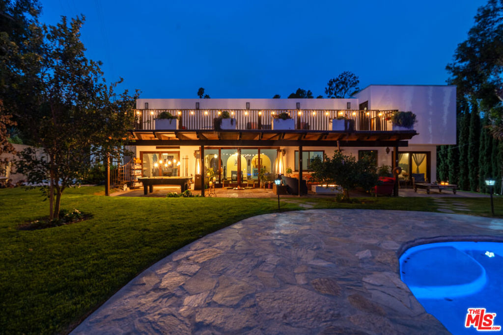 3092 Laurel Canyon Boulevard - Photo 0