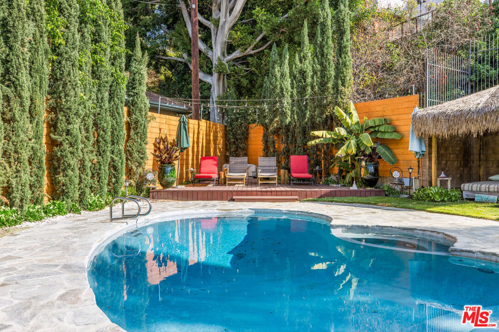 3092 Laurel Canyon Boulevard - Photo 23