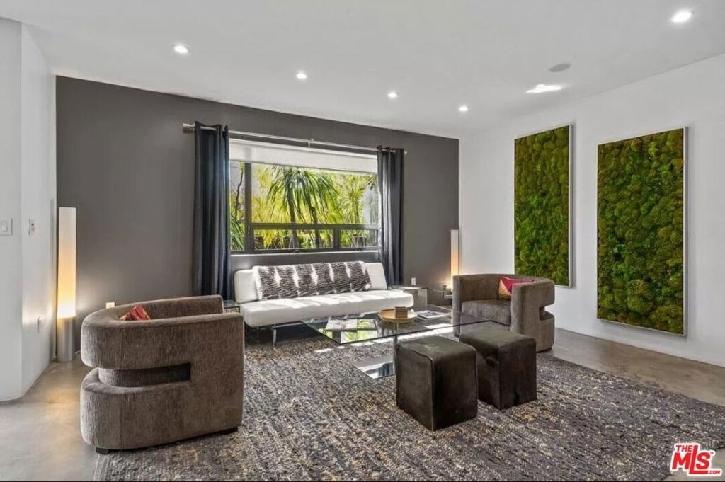 800 N Harper Avenue - Photo 15