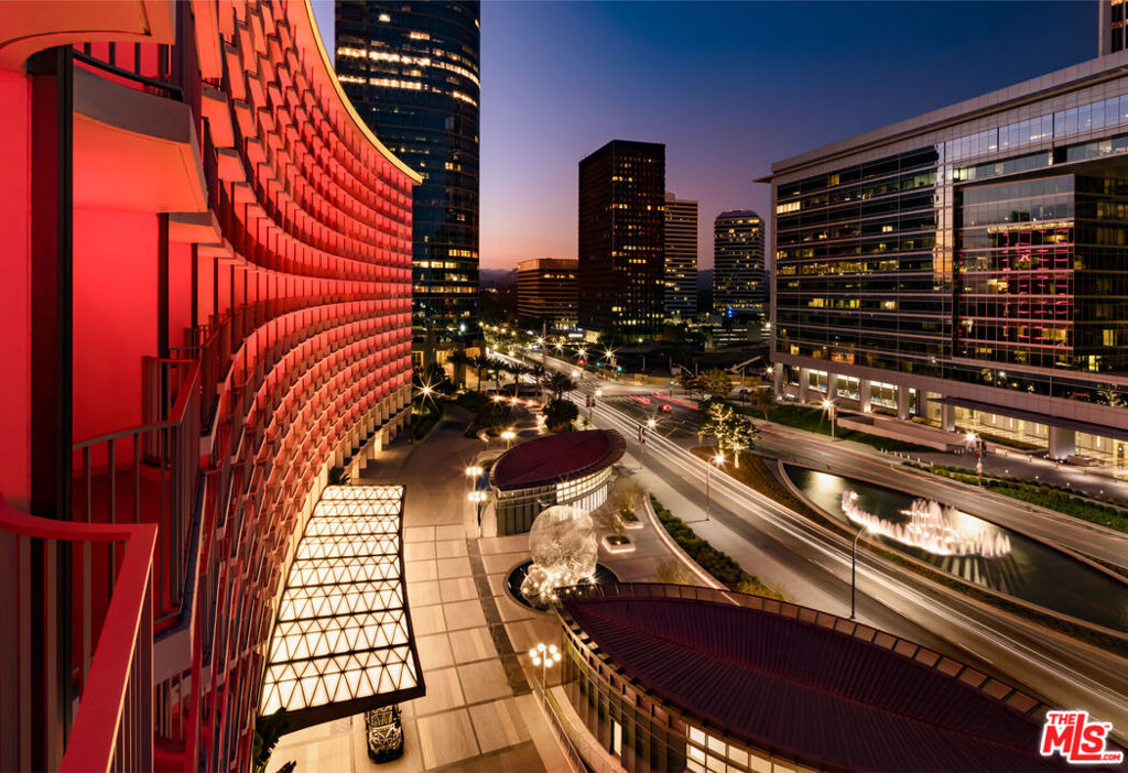 2025 Avenue Of The Stars - Photo 0