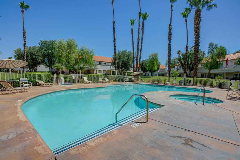 709 Vista Lago Circle N - Photo 29