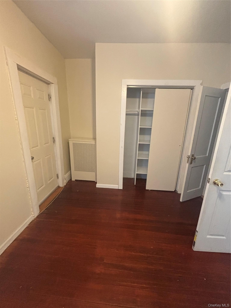 139 New Hyde Park Road - Photo 2