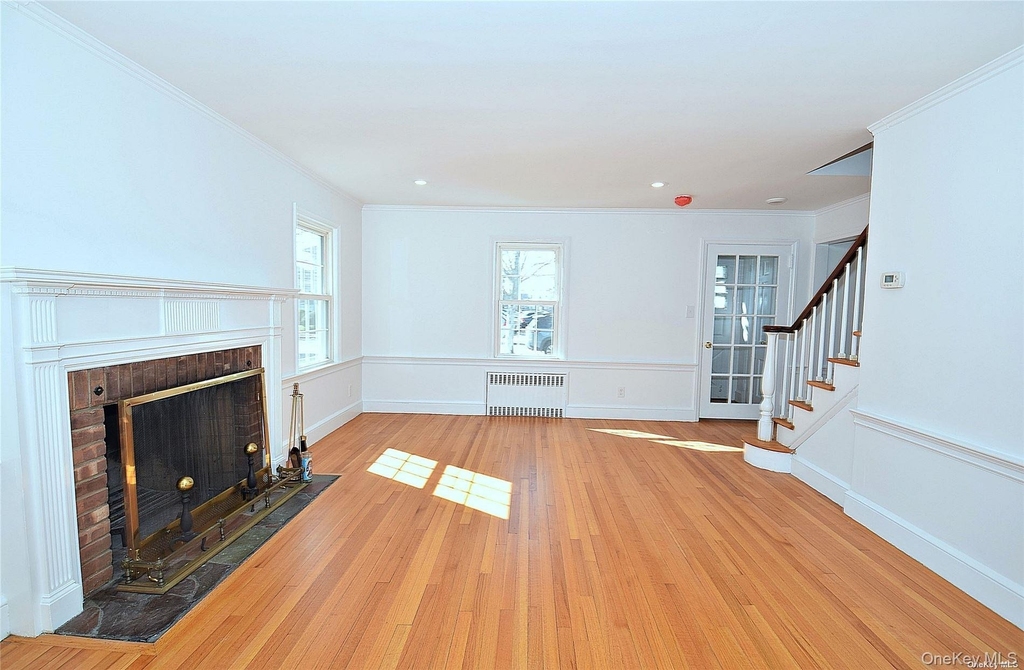 27 N Lewis - Photo 3