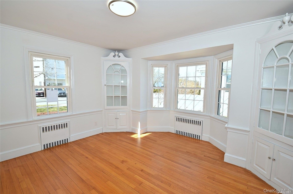 27 N Lewis - Photo 4
