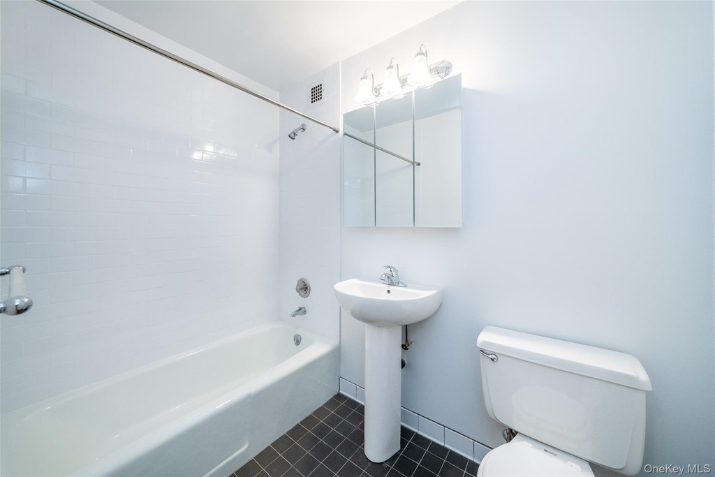 125 Lake Street - Photo 20