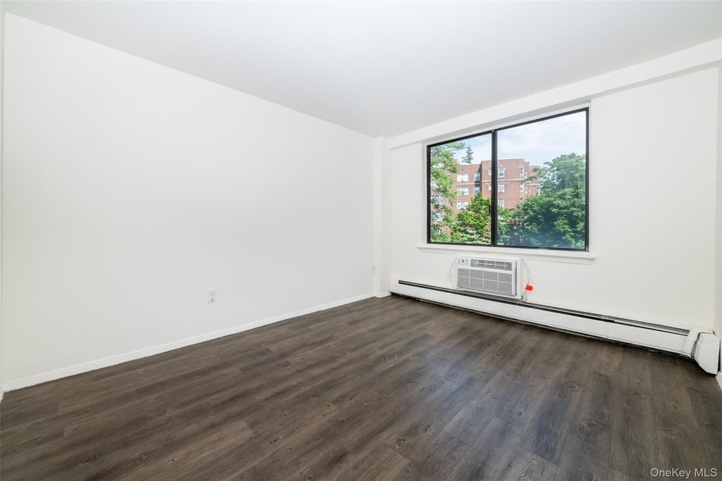 7 Lake Street - Photo 17