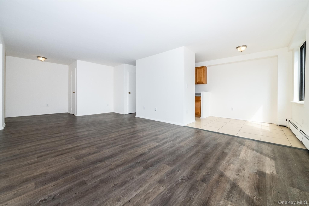 7 Lake Street - Photo 10