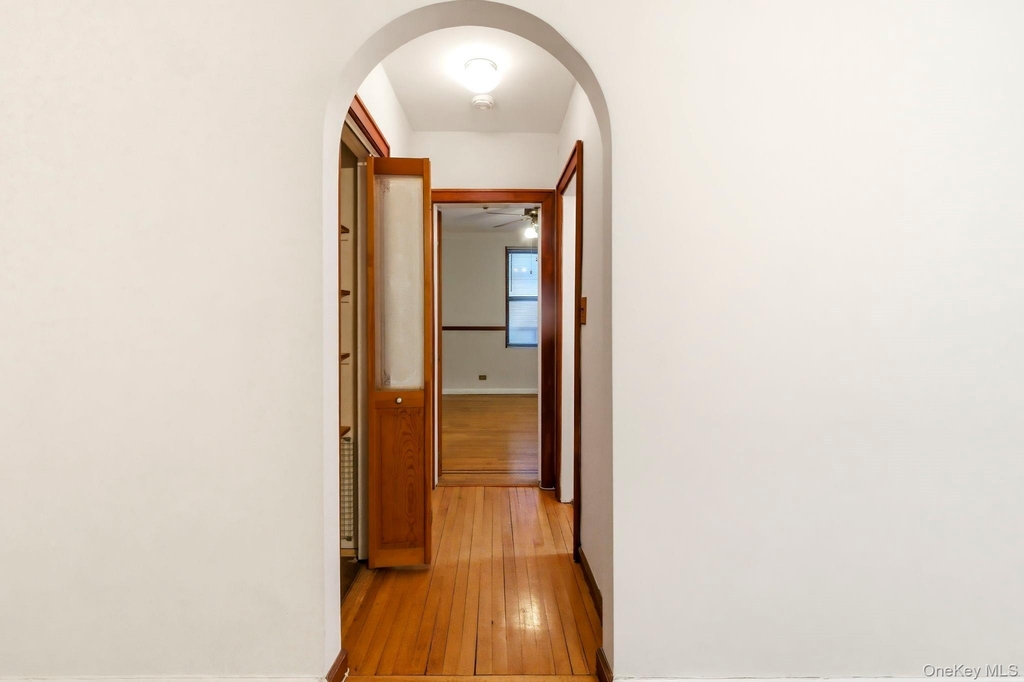 1 Broad Parkway - Photo 8