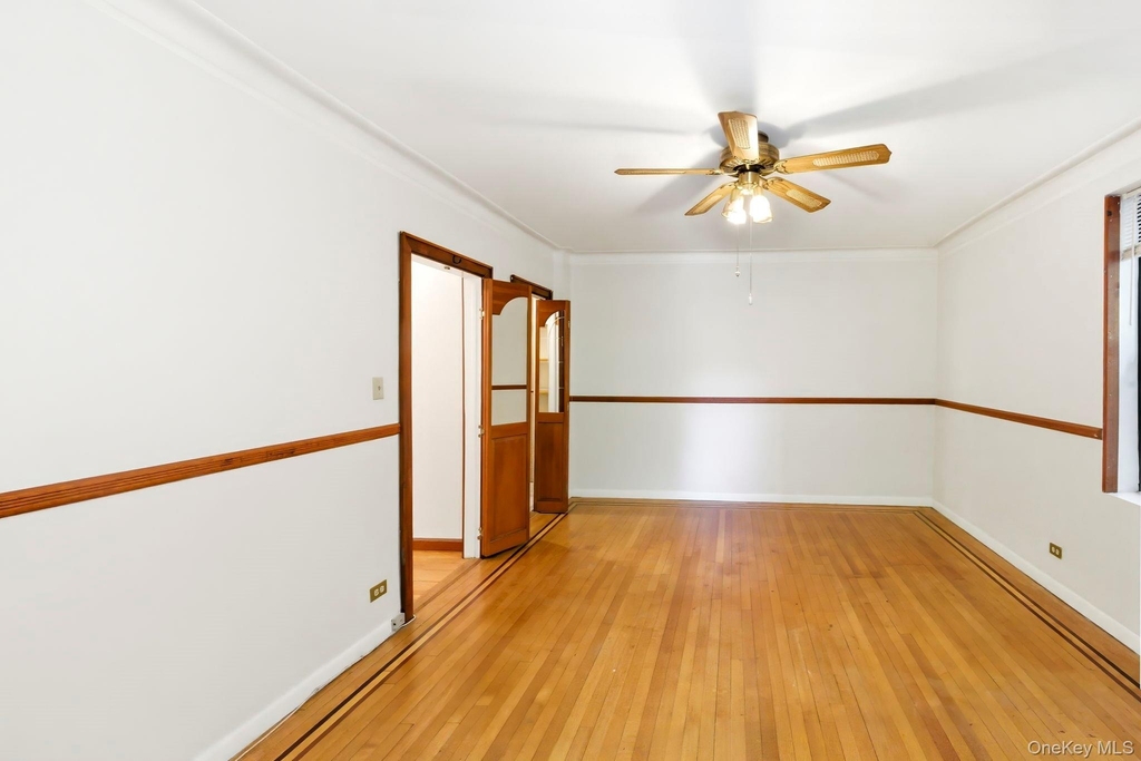 1 Broad Parkway - Photo 5