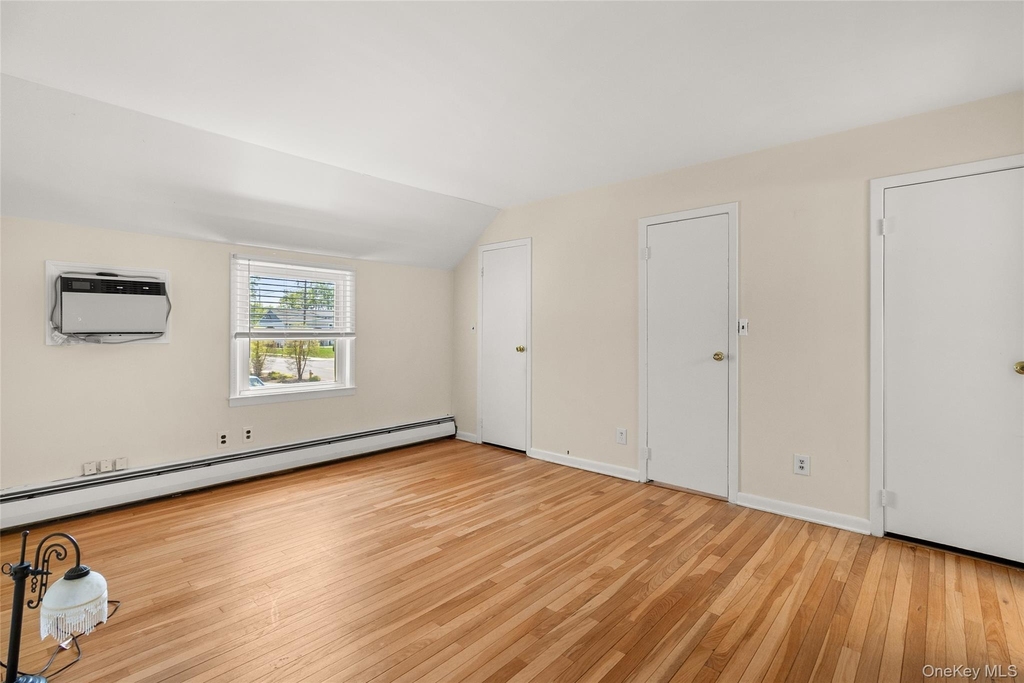 217 Greeley Avenue - Photo 7