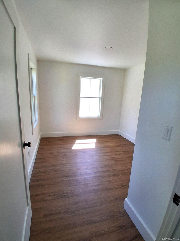 11 Cedar - Photo 8