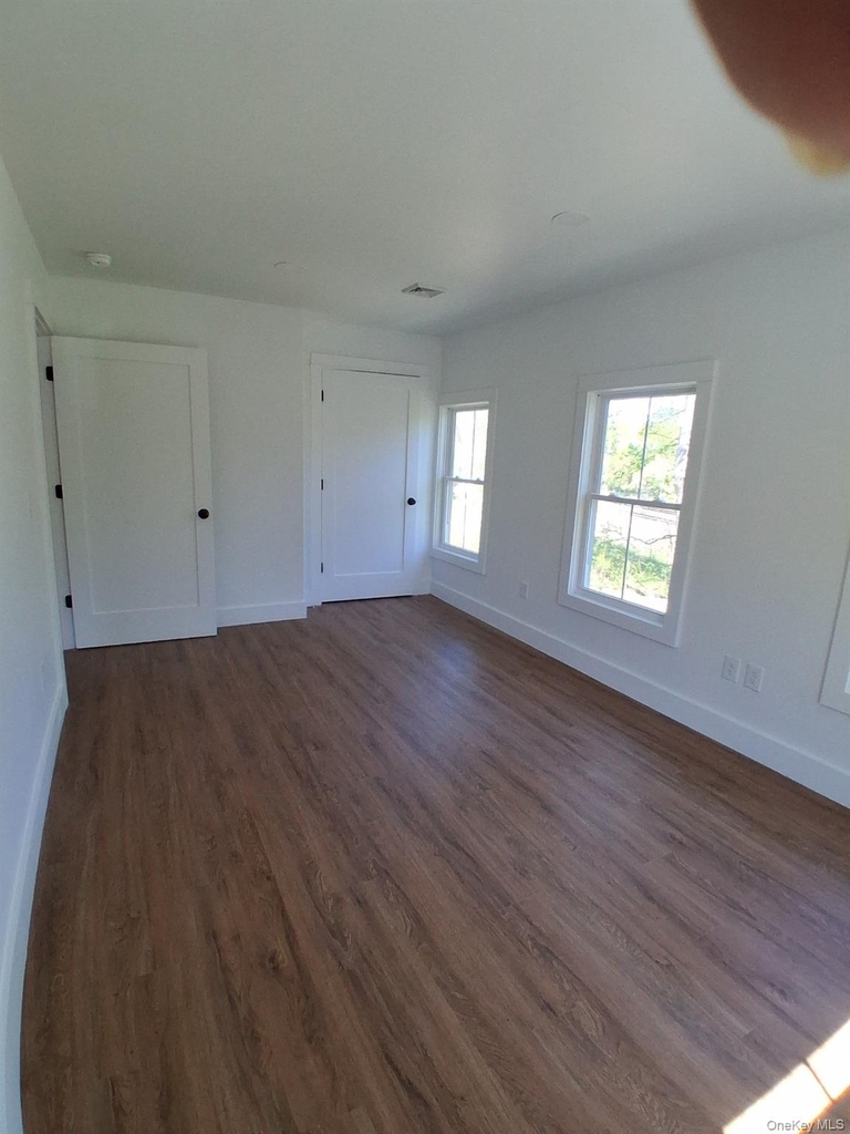 11 Cedar - Photo 16