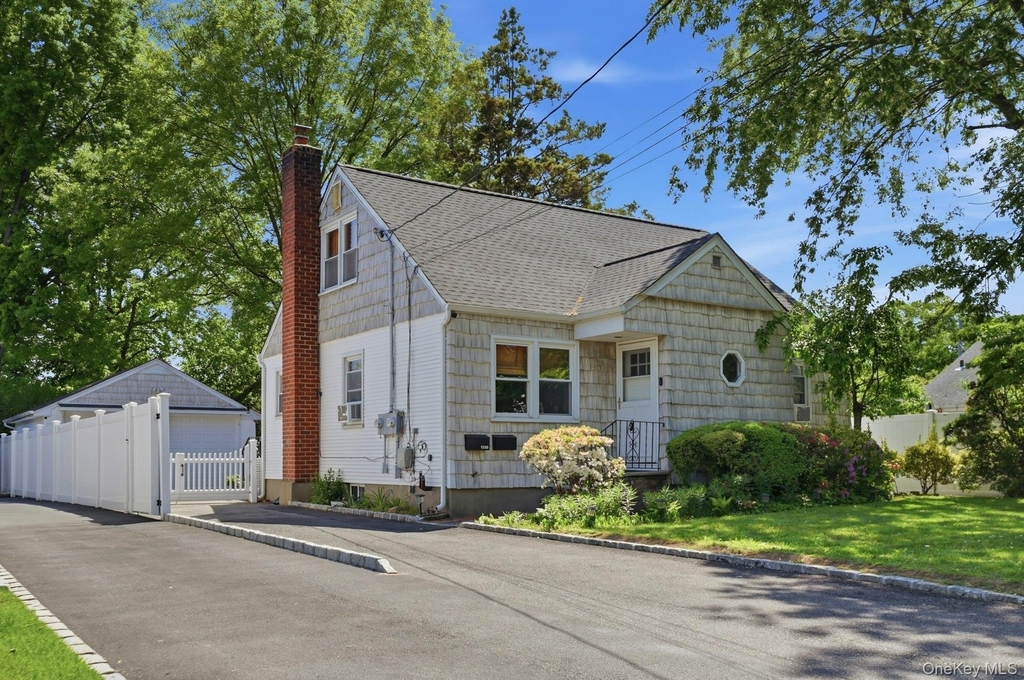 135 Woolsey Avenue - Photo 9