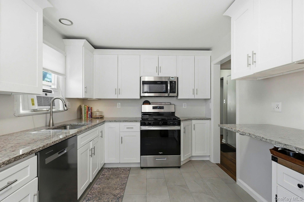 135 Woolsey Avenue - Photo 16