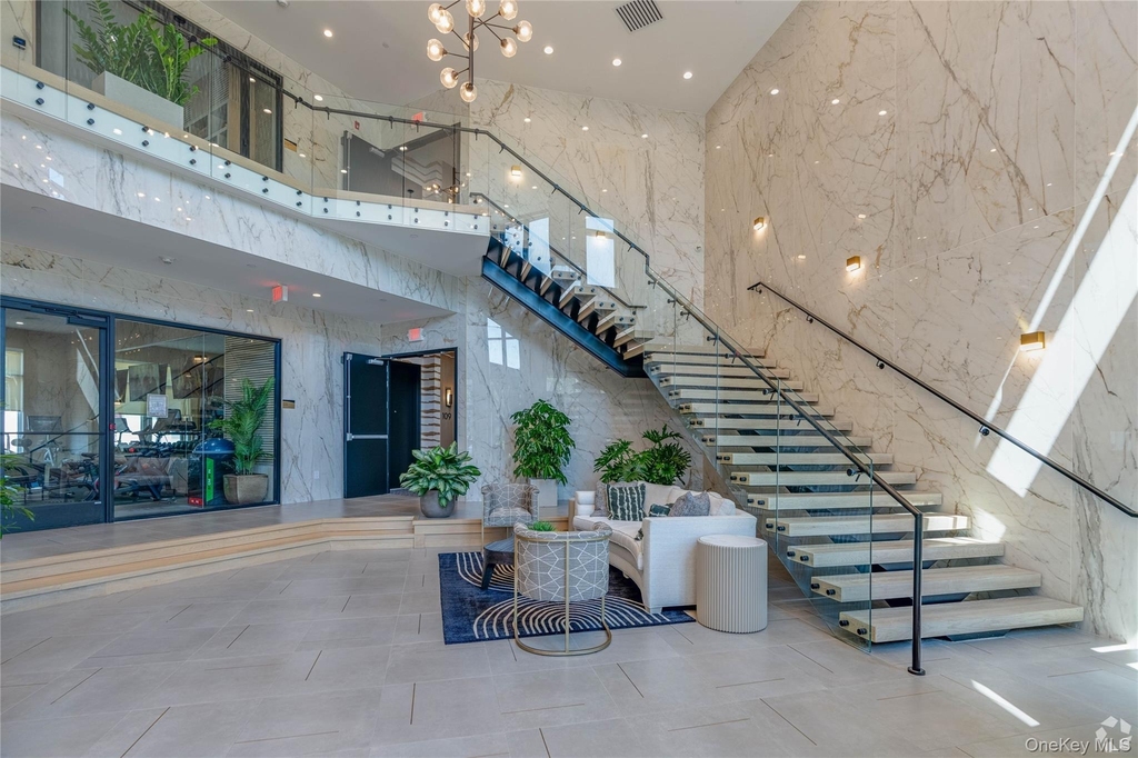 15 Washington Avenue - Photo 5