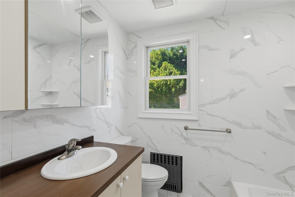 1 Alvin Street - Photo 8