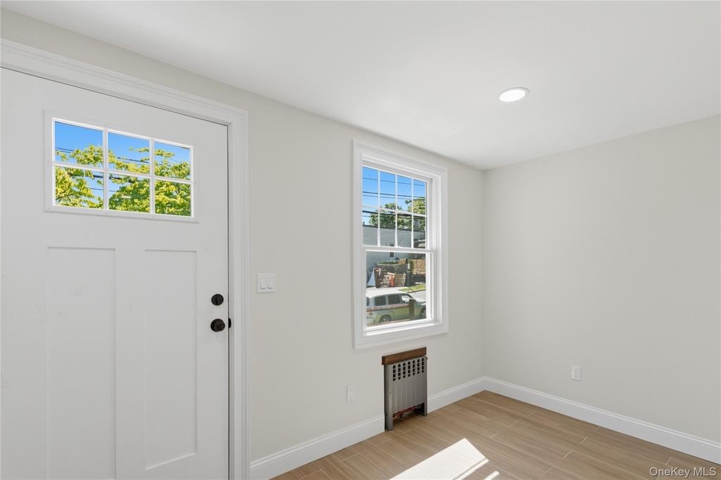 1 Alvin Street - Photo 2