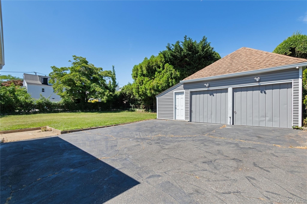 1 Alvin Street - Photo 10