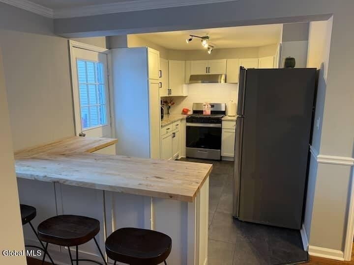 135 Winthrop Avenue - Photo 5