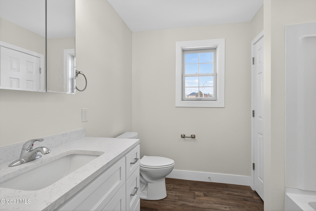 6 Arrow Street - Photo 17