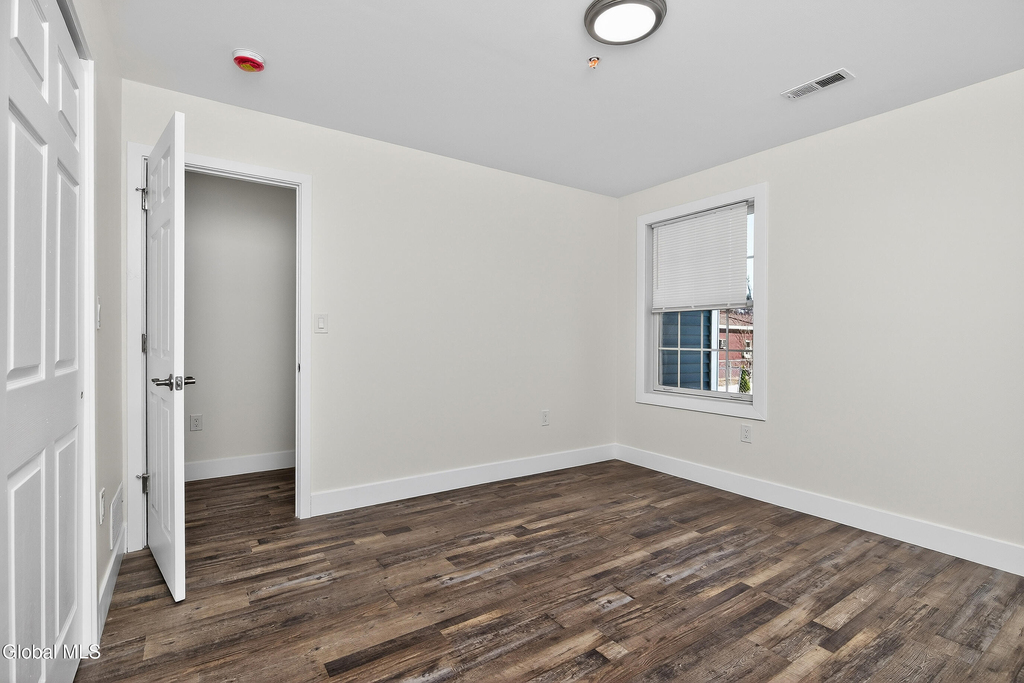 6 Arrow Street - Photo 25