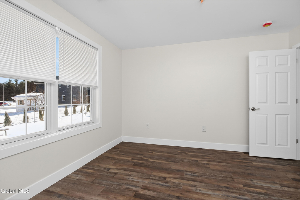 6 Arrow Street - Photo 24