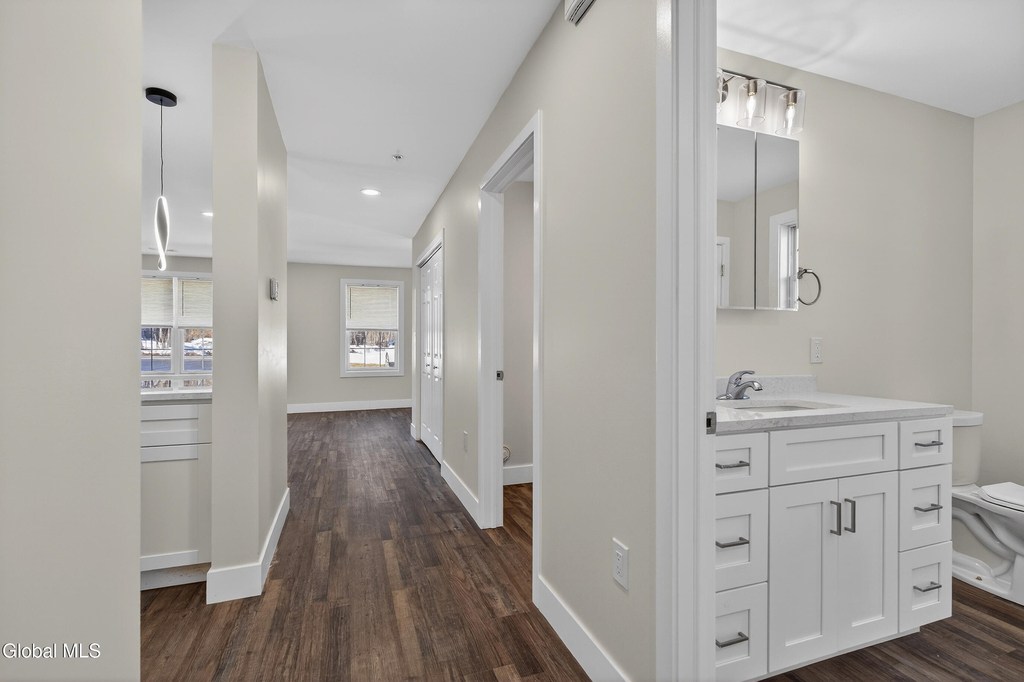 6 Arrow Street - Photo 30