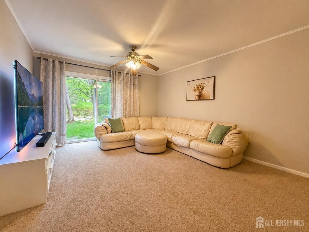 161 Applegate Lane - Photo 1