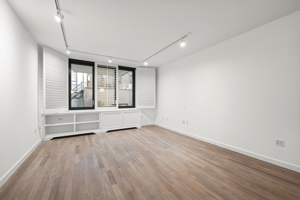 50 W 15th Street - Photo 6