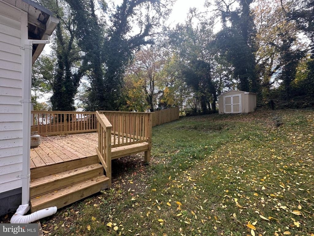 109 E Pall Mall Street - Photo 8