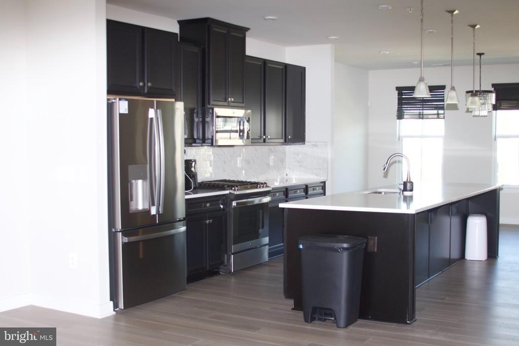 1697 Dunnington Place - Photo 9