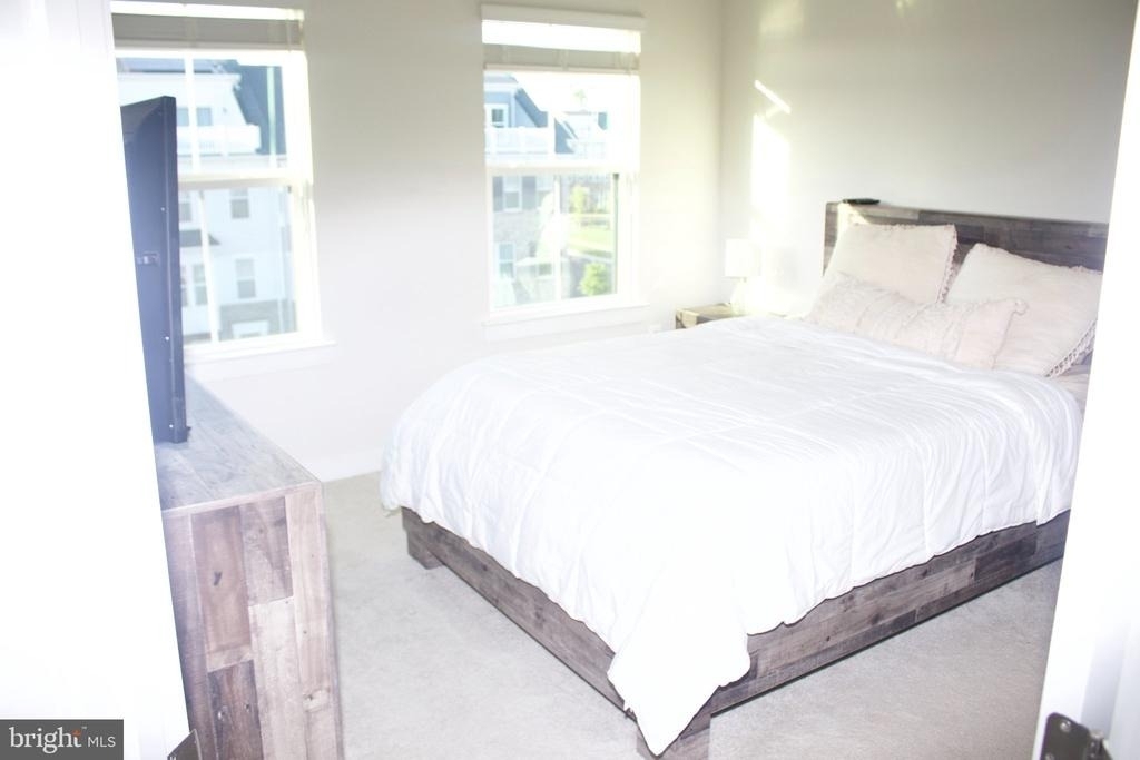 1697 Dunnington Place - Photo 38