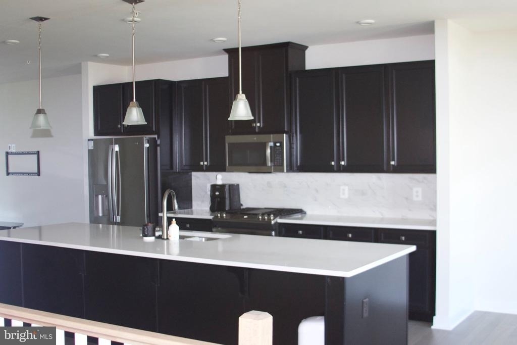 1697 Dunnington Place - Photo 8