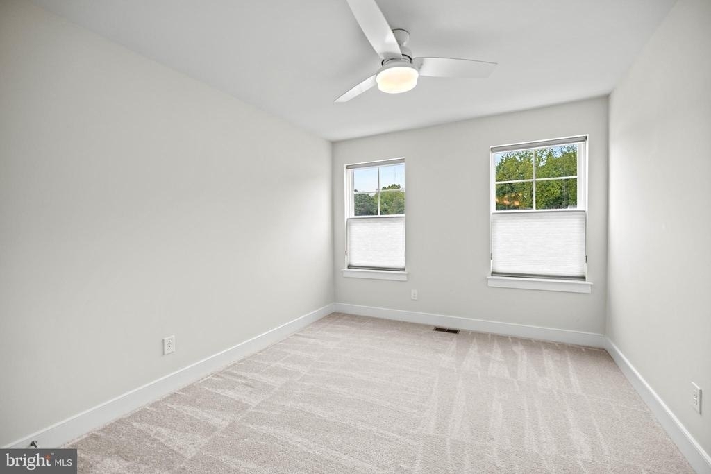 1548 Meadowlark Glen Road - Photo 35