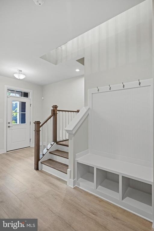 1548 Meadowlark Glen Road - Photo 8