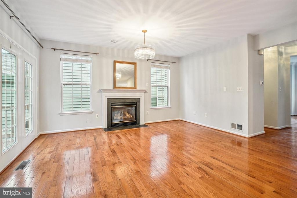 9305 Sumner Lake Boulevard - Photo 8