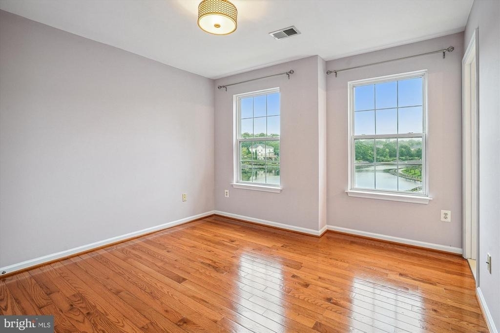 9305 Sumner Lake Boulevard - Photo 23