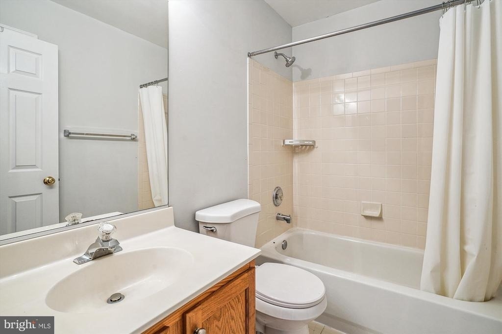 9305 Sumner Lake Boulevard - Photo 25
