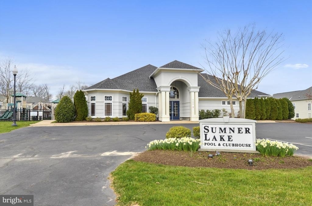 9305 Sumner Lake Boulevard - Photo 40