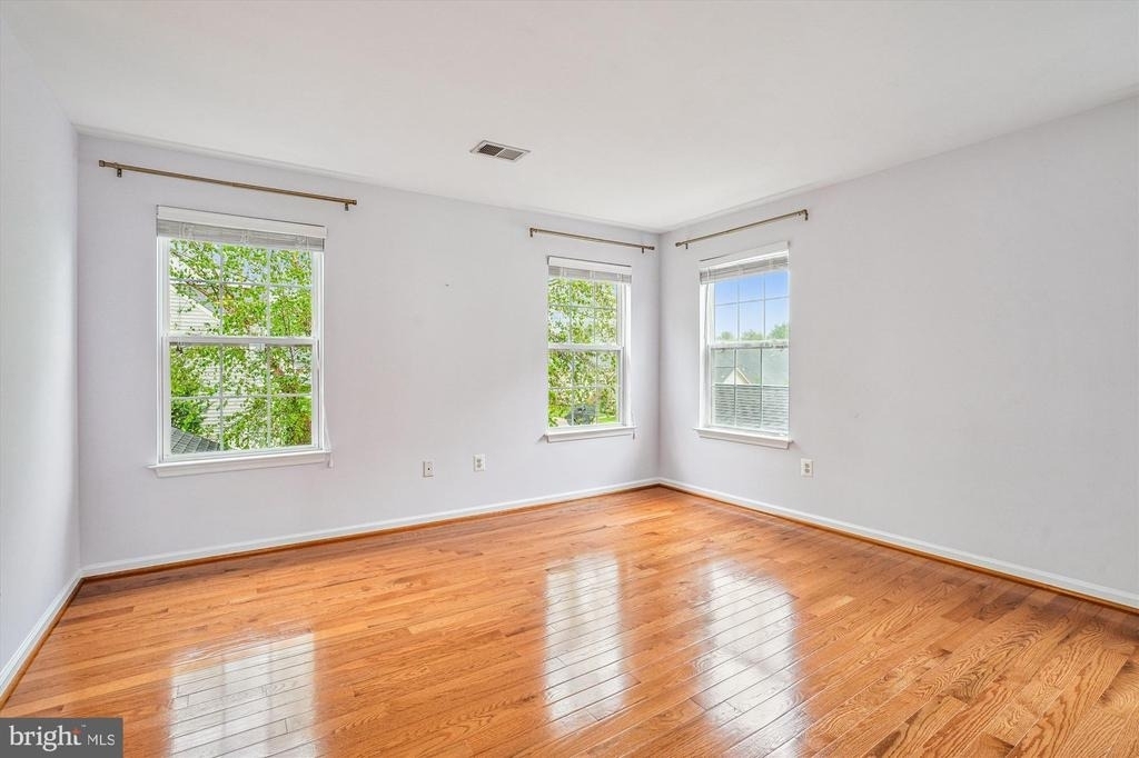 9305 Sumner Lake Boulevard - Photo 17